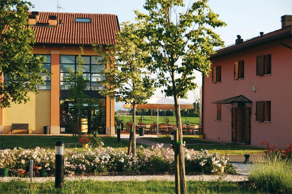 Il Bucchio Country Hotel San Giovanni in Persiceto Exterior photo