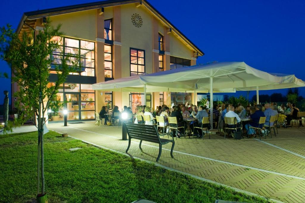 Il Bucchio Country Hotel San Giovanni in Persiceto Exterior photo